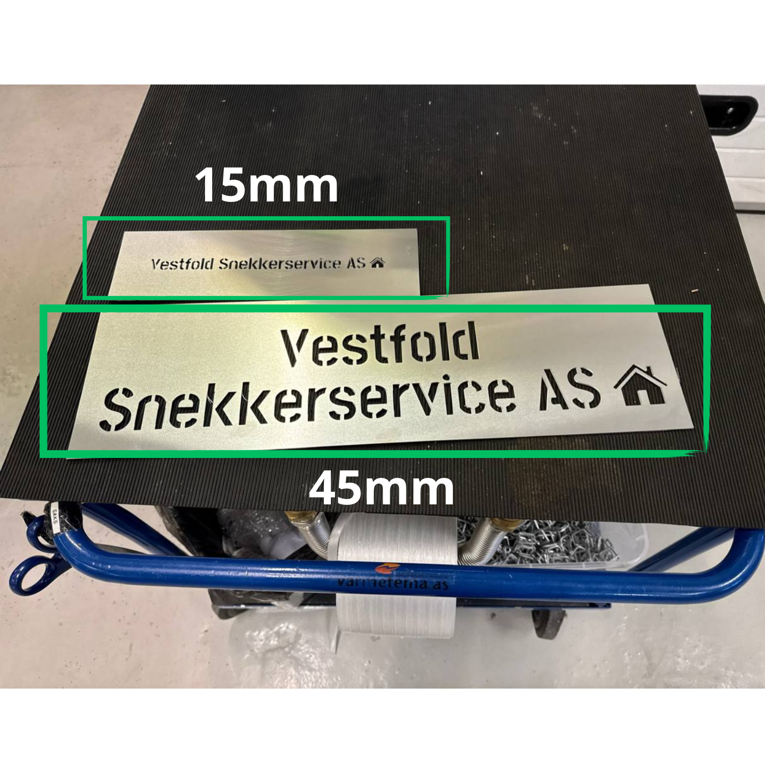 Sjablonger med egen tekst eller logo i aluminium